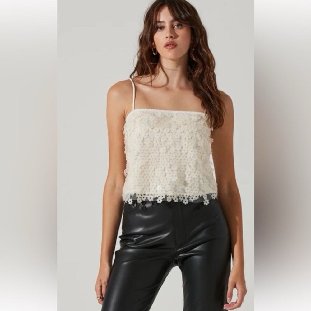 Astr The Label Luxoria Floral Sequin Cami Top